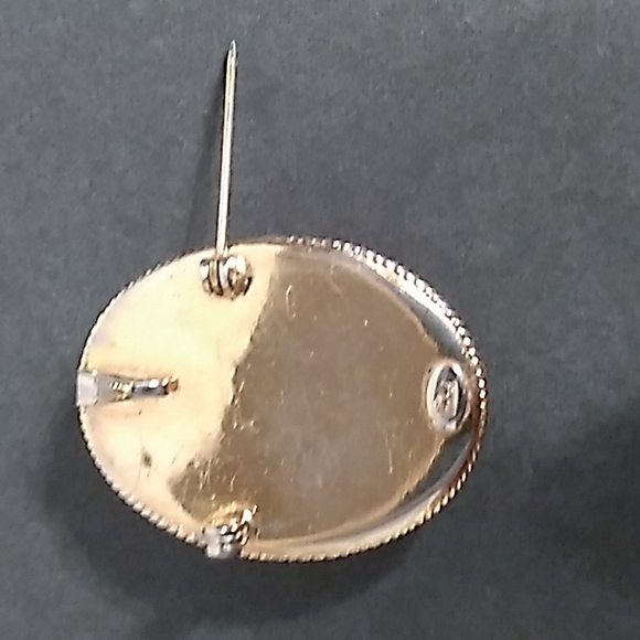 HOBE VINTAGE CAMEO SIGNED RHINESTONES BROOCH/NECKLACE - Picture 9 of 14